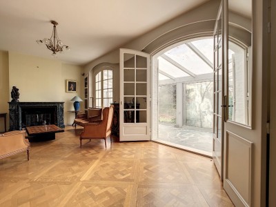 MAISON - LA CHAPELLE D ARMENTIERES - 285 m2 - 625000€