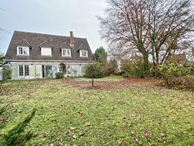 MAISON - LA CHAPELLE D ARMENTIERES - 285 m2 - 625000€