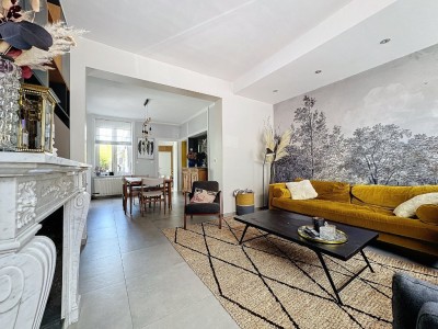 MAISON - LAMBERSART - 170 m2 - 665000€
