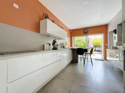 MAISON - LAMBERSART - 170 m2 - 665000€