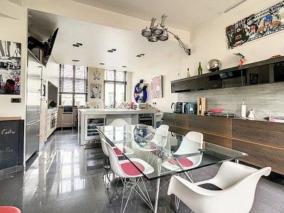 MAISON A VENDRE - LILLE - 480 m2 - 2080000 €