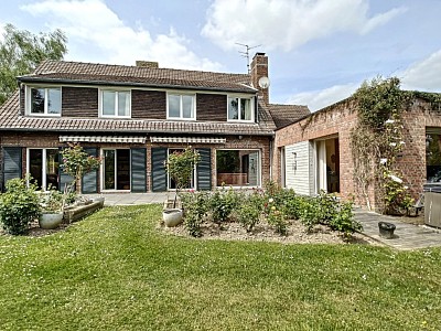 MAISON A VENDRE - LOMPRET - 201 m2 - 690000€
