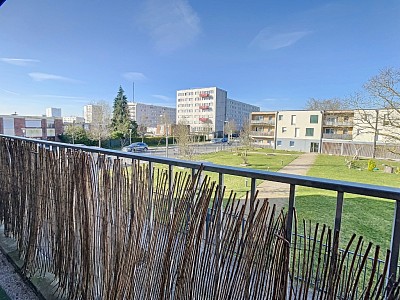 APPARTEMENT T2 - MONS EN BAROEUL - 45.98 m2 - 128000€