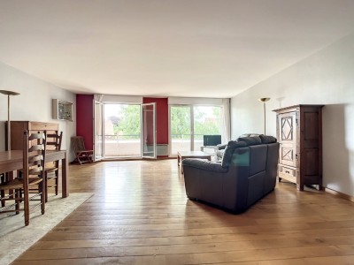 APPARTEMENT T5 A VENDRE - CROIX - 137 m2 - 425000€