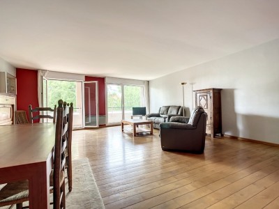 APPARTEMENT T5 A VENDRE - CROIX - 137 m2 - 425000€