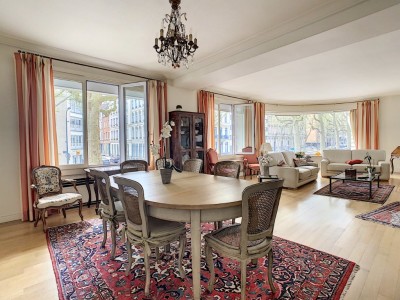 APPARTEMENT T5 A VENDRE - LILLE - 170.9 m2 - 650000€