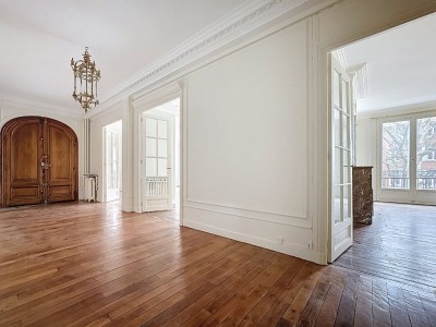 APPARTEMENT T6 A VENDRE - LILLE - 208 m2 - 980�000�&euro;