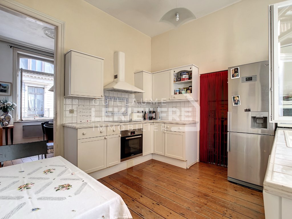 APPARTEMENT T4 A VENDRE - LILLE - 100.02 m2 - 416000€