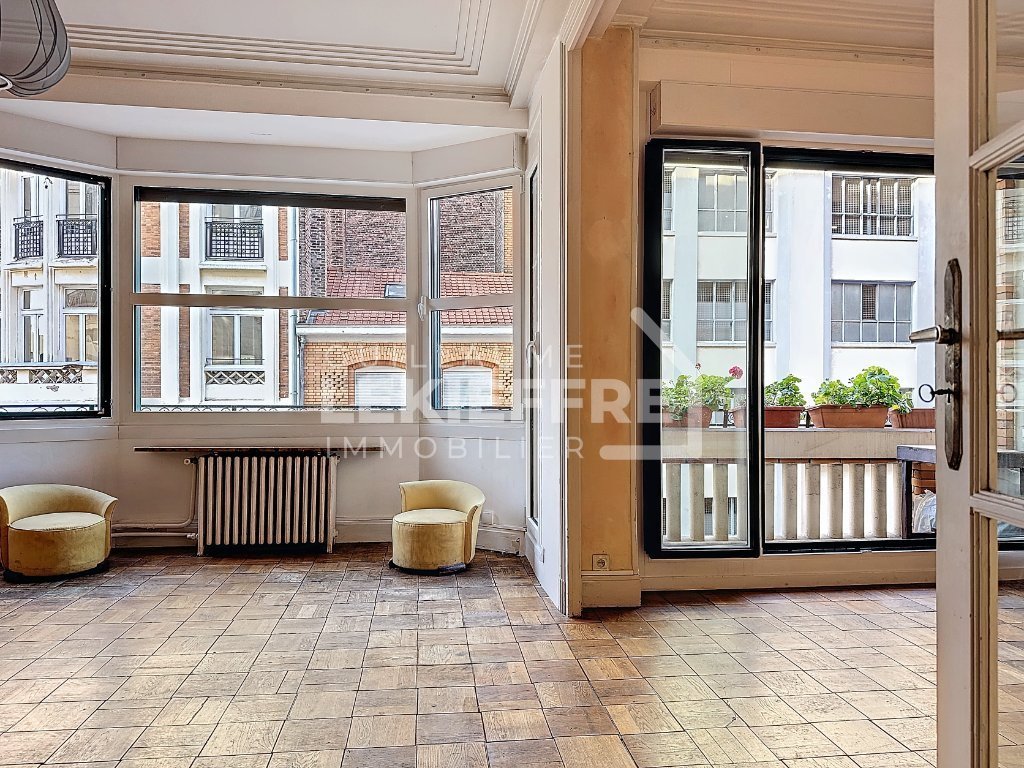 APPARTEMENT T4 A VENDRE - LILLE - 101 m2 - 585000€