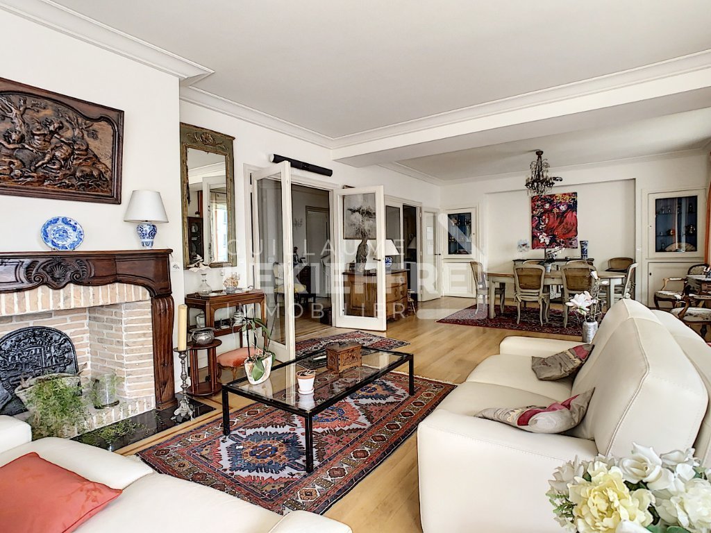 APPARTEMENT T5 A VENDRE - LILLE - 170.9 m2 - 650000 €