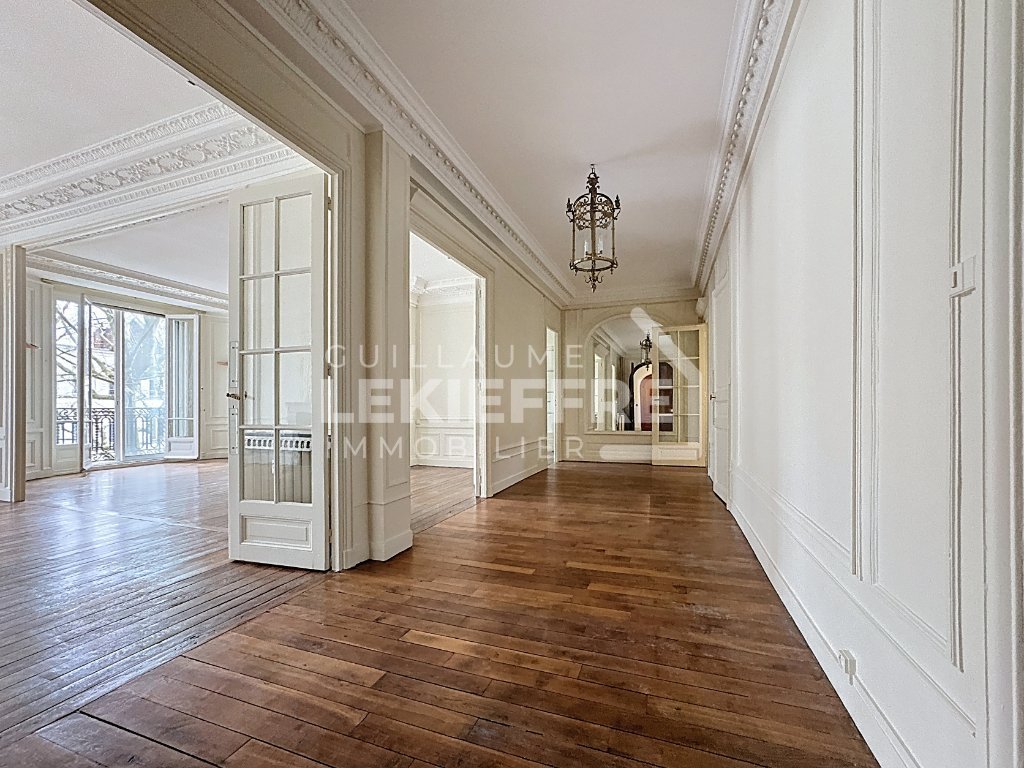 APPARTEMENT T6 A VENDRE - LILLE - 208 m2 - 980�000�&euro;