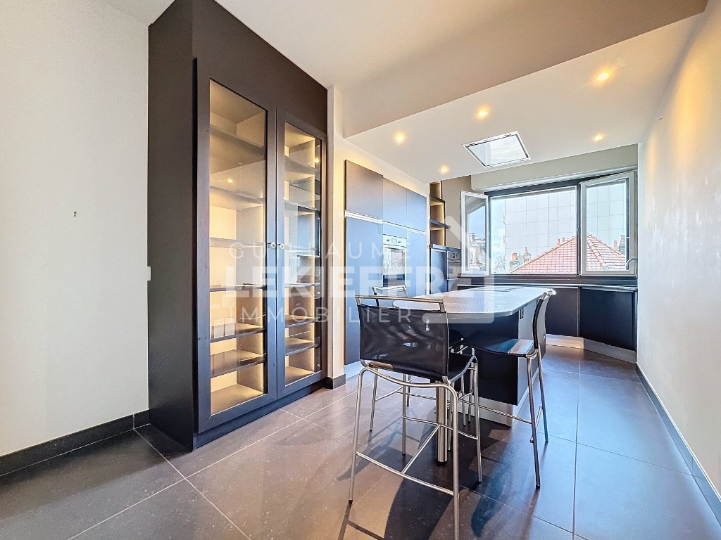 APPARTEMENT T6 - LILLE - 163 m2 - VENDU